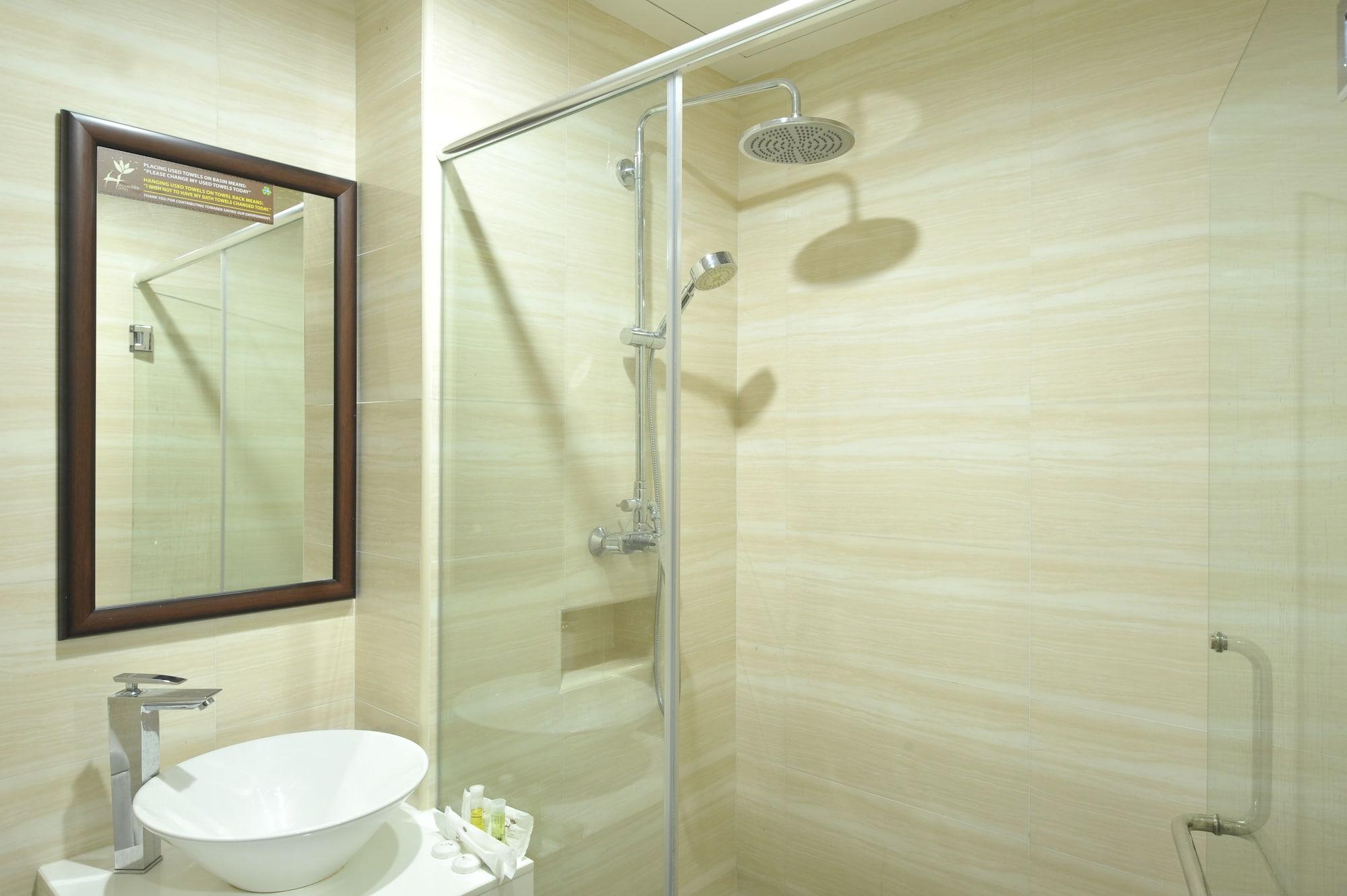 Hallmark Regency Hotel - Τζόχορ Μπάχρου Εξωτερικό φωτογραφία